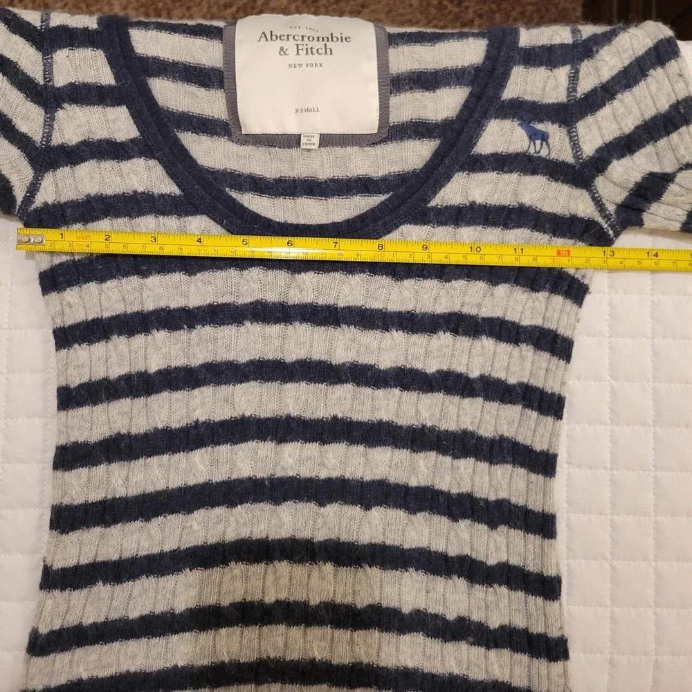Y2K Abercrombie & Fitch Navy White Striped Knit Sweater Bella Swan Twilight XS